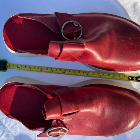 Fly London Boll Red Leather Clog Euro Size 41 - Picture 2 of 6